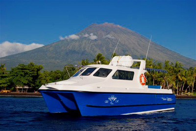Gili Trawangan on Fast Boat   Kapal Cepat Dari Bali Ke Lombok   Gili Trawangan